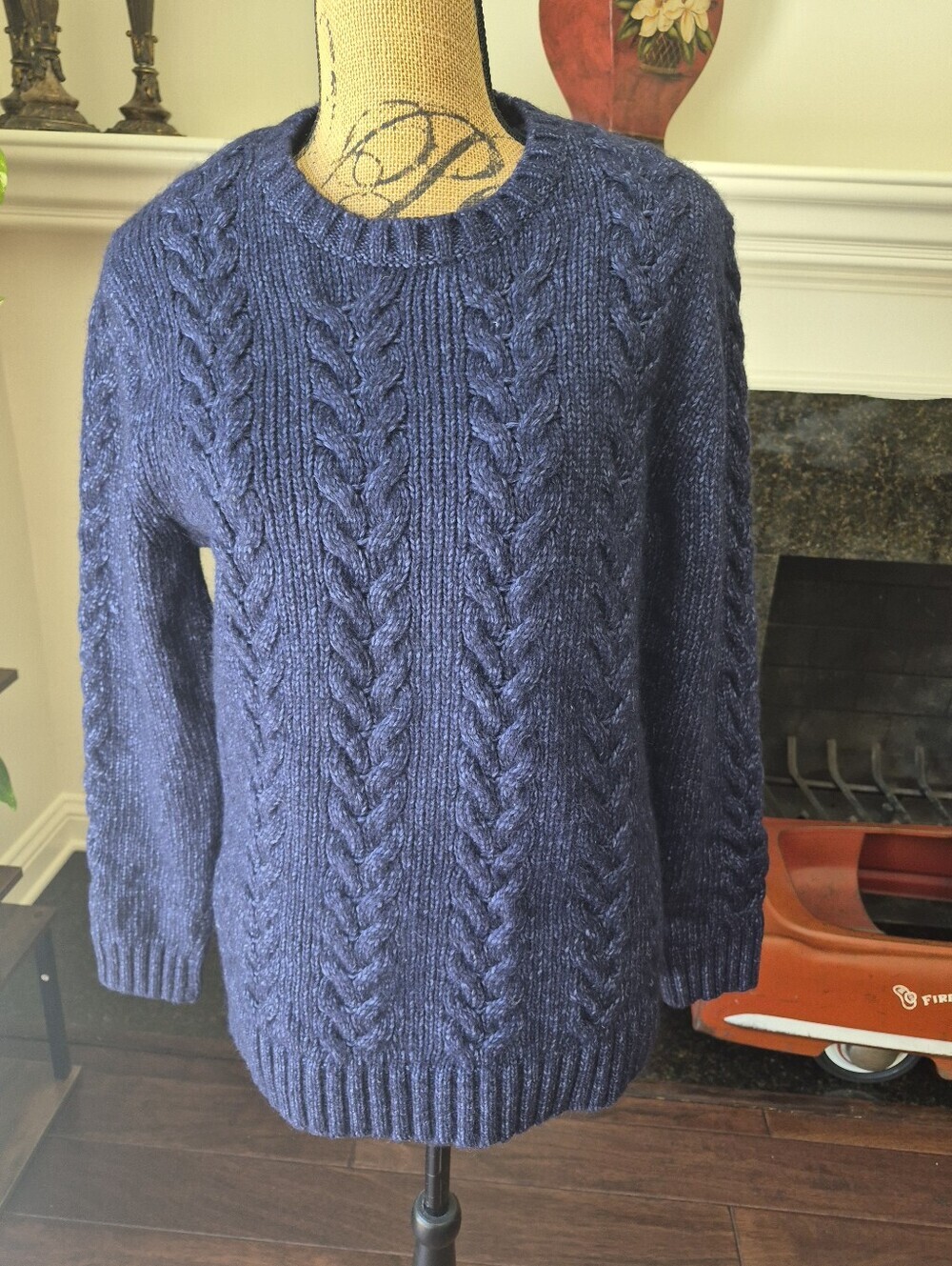 Banana Republic Men's Navy Cable-Knit Crewneck Sweater